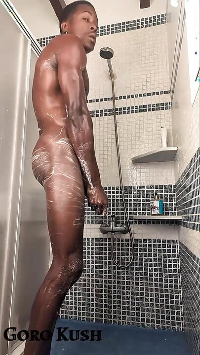 In der dusche vor der arbeit masturbieren!