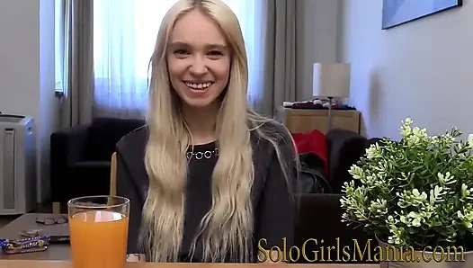 Young Girl Arteya Interview