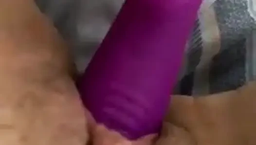 Masturbation mit meinem Freund bei einem Videoanruf