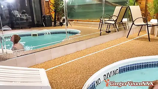 Частный секс с мужиком бассейна