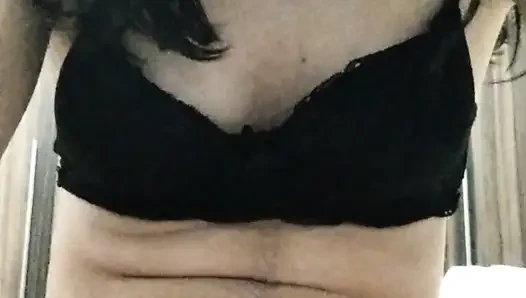 Bakire kız mastürbasyon yapıyor