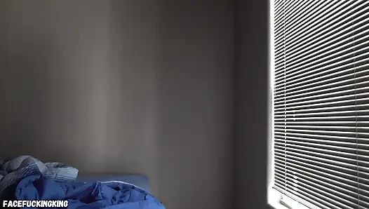 I Surprise Wake up My 18 Yr Old Assistant with a Creampie