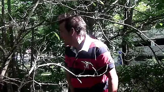 Sürtük kız üçlü sekste sikiliyor