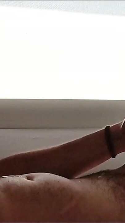 Khoảnh khắc mang tính biểu tượng từ "Giật tôi ra mạo hiểm và rên rỉ trước cửa sổ ... Ảnh khổng lồ xuất tinh dày trên người trưởng thành có thật"