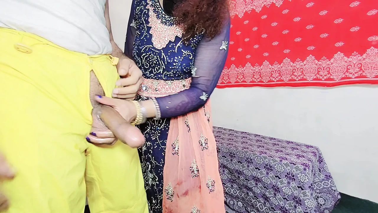 MUSLIM BEAUTY IN HIJAB WITH CHARMING ACTS OF ANAL SEX