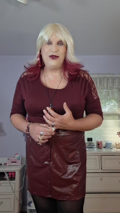 Getting ready to go out and meet another long time live cam and video supporter!