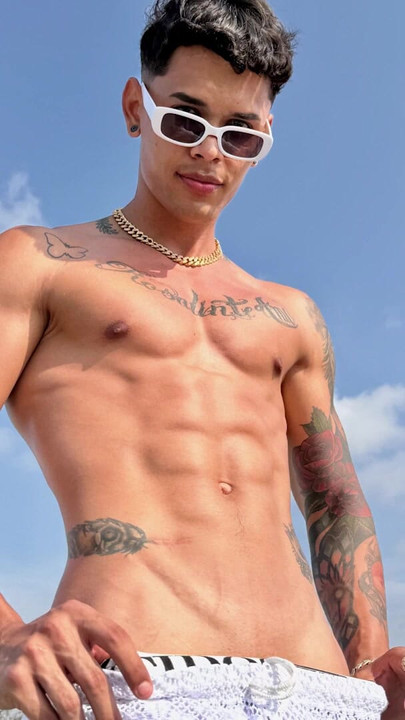 Epic moment from "Hot muscle latino boy Chris Heria photo compilation"