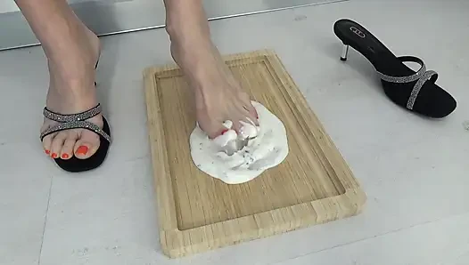 Meine Schönen Beine Sind Wieder Im Joghurt