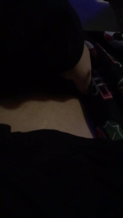 HÜBSCHE MUSCHI, WIFEY WIRD FÜR EHEMANN NASS