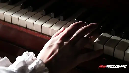 Adria Rae - üvey babasının küçük bebeği