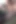 Seksi genç kız kanepede ateşli orta yaşlı seksi alice'i gıdıklıyor