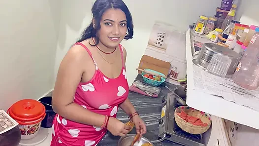 En iyi arkadaşımın karısı Ragini yengeyi sert sikiyorum, tam Hintçe video