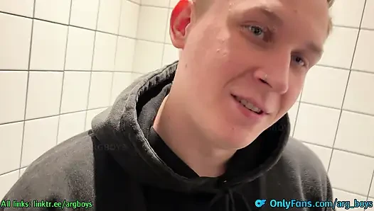I Meet a stud in Public Toilet and He lets me Suck his Fat, Veiny Cock and then Fucked me Rough