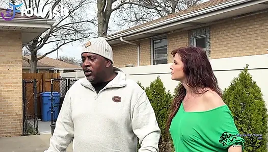 Fragman syren de mer ve mrflourish'in yer aldığı karışık Chicago bölümünü eş zamanlı olarak aldatıyoruz