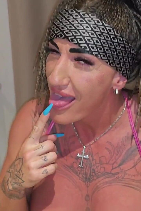 I Am the Most Powerful and Slut