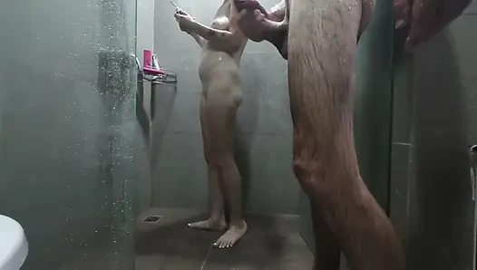 Aku menjadi gadis yang baik