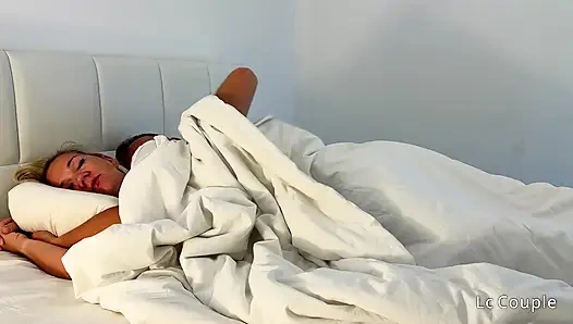 Azgın otel sabahı - içimde onun yarağına uyandım