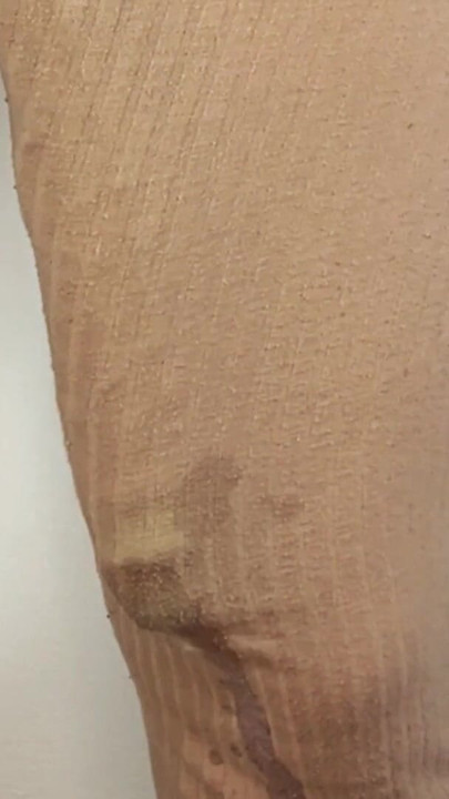 Morate podijeliti trenutak iz "Ogromnog kurca shemale orgazma prostate"