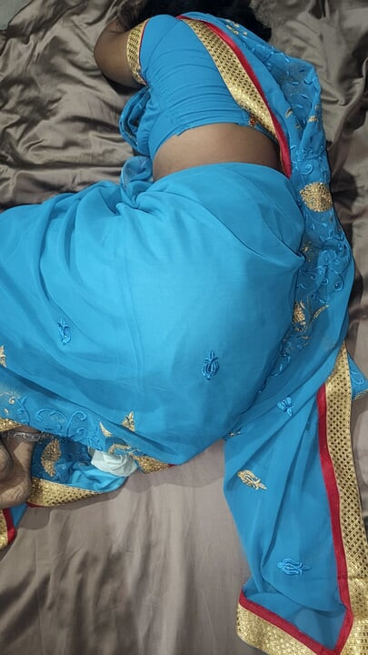 Indian telugu house wife saree in late night fucking sex videos