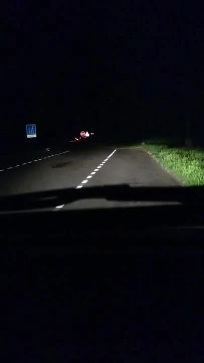 sexy sur un parking