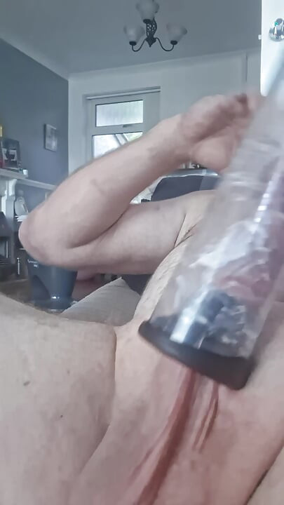 Shaven cock