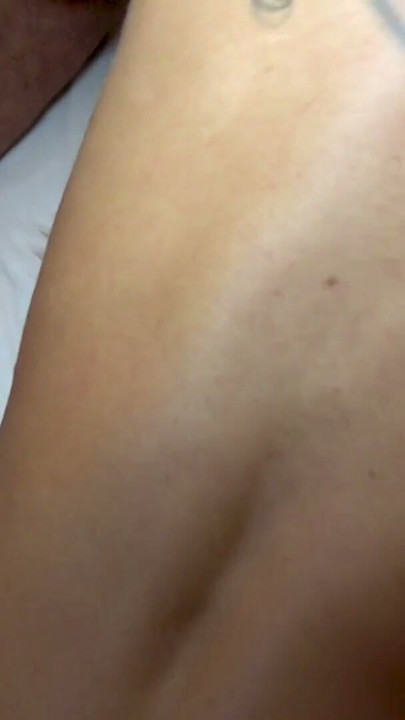 DREIER MIT HEIßER FREUNDIN DEUTSCHE LATINA | Clip 2