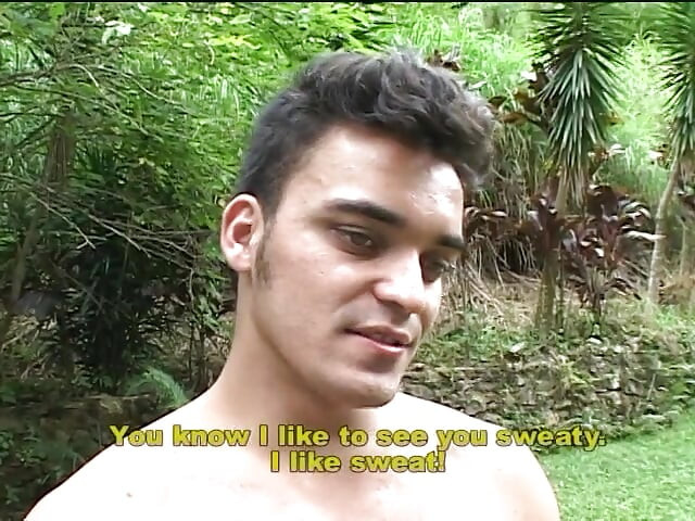 Sexo al aire libre con belleza trans