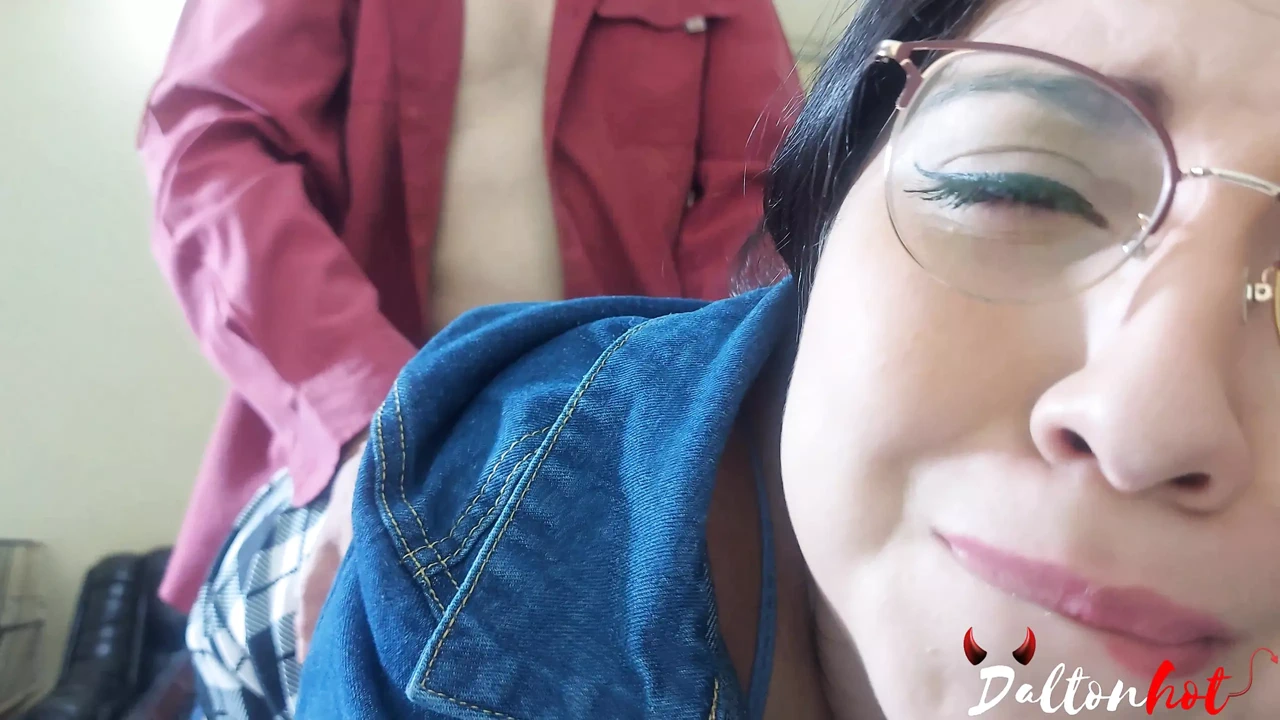 HOT SECRETARY GETS FUCKED BY HER BOSS AND ENDS IN FACIAL CUM (PART II),Daltonhot