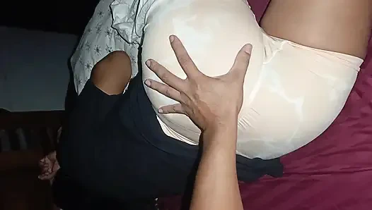 Pacar selingkuh berhubungan seks dengan kakak iparnya