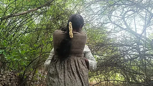 Housewife outdoor sucking cock
