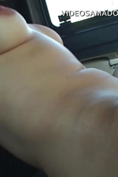 Girl with tongue piercing sucks lesbian friend's pussy in car