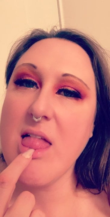 Those teasing eyes and tongue