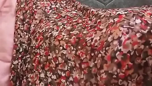 Anne white lagi asik ngentot toket besar dan memek beceknya di kamar mandi