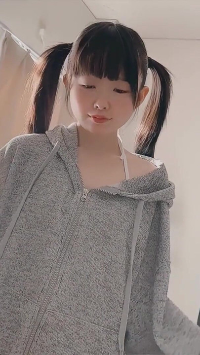 Drooling all over the place, my head is full of AEHGAO | Clip 1