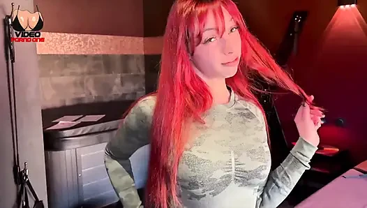 Bugün Spor Antrenörümü Şaşırtıyorum, Ben Onun Itaatkeriyim, Beni Yatağa Bağlayacak Ve Her Yöne Götürecek!