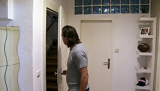 Sexy big ass MILF fucked hard in her older pink pussy