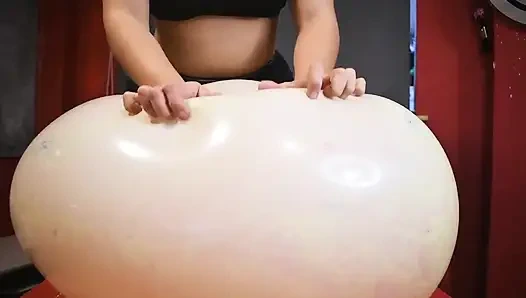 Büyük 24 mermer balonu emişli ve yumruk sokma - tavşan looner