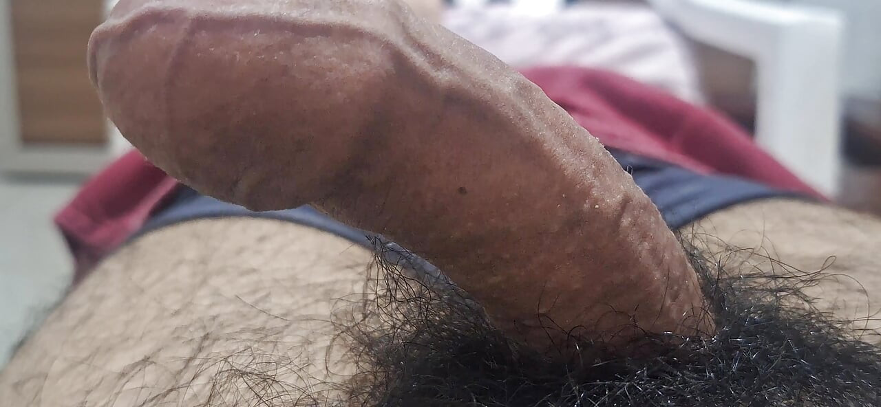 Me masturbating while I masturbate
