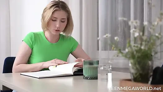 Liburan sesk dari book addict