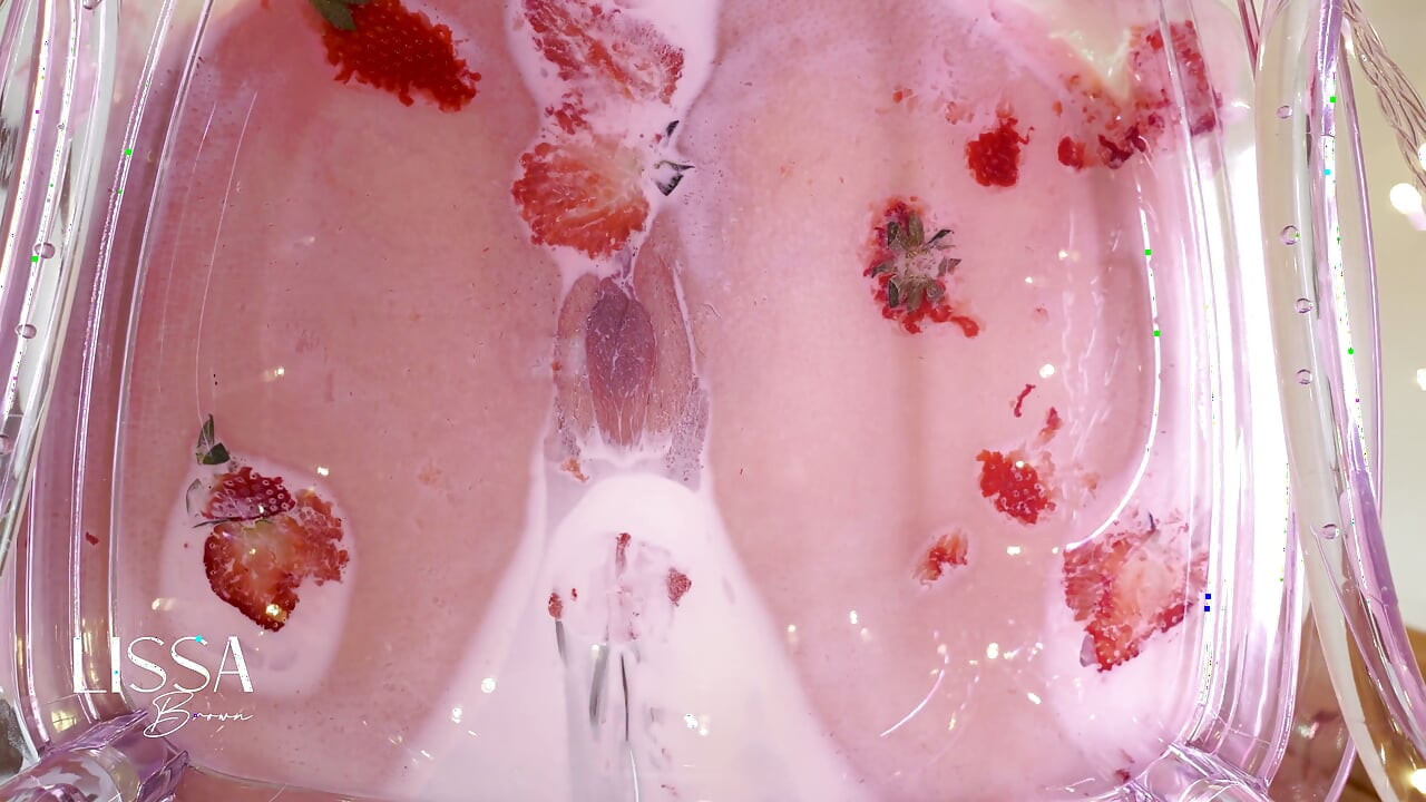 POV Chair, I'll Turn You Into My Strawberry Shortcake