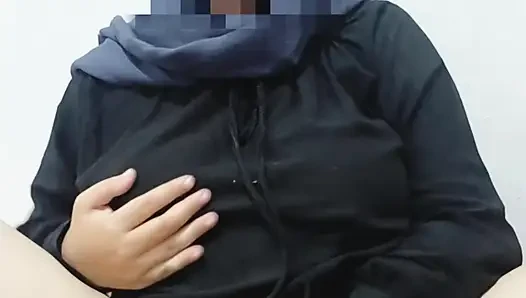 beautiful sister wearing a hijab