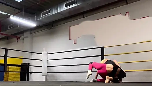 Соревновательные Женские Борьбы С Джинджер