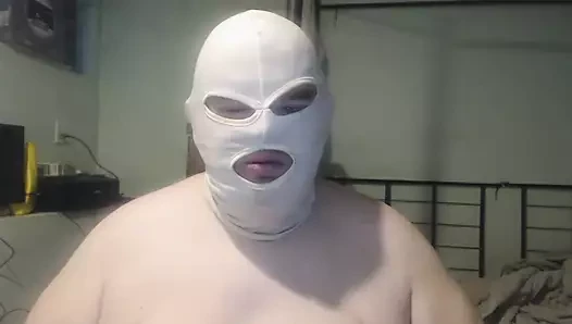 FatassSmallDick essaye sa main a faire une vidéo de base hyp-pas. Détendez-vous, obéissez et écoutez. S’il vous plaît commenter enregistrer et répartir