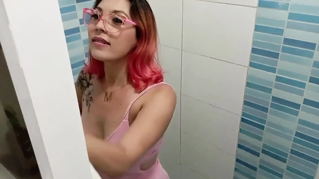 我得到了一份女仆工作, 我的老板操了我