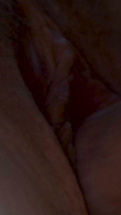 Extreme close-up – licking and fucking the wet pussy of milf Sweetannabella | Clip 1