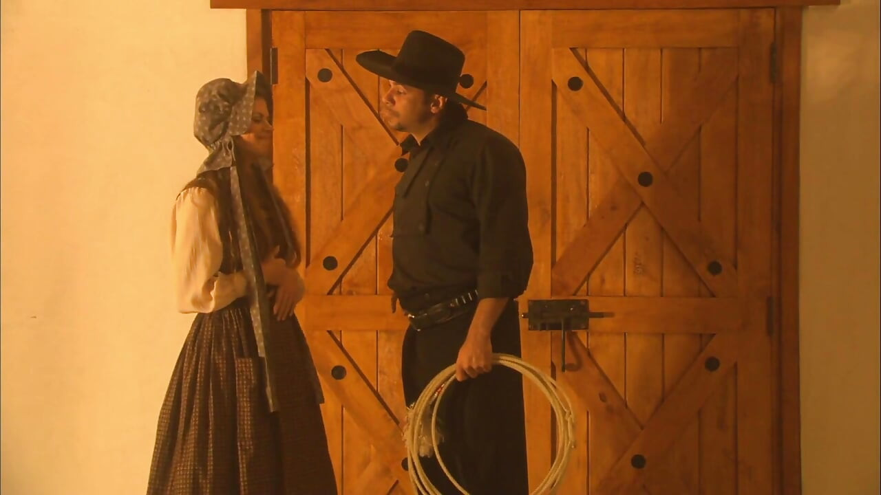 Jesse V si fa scopare la figa all'aperto da un Bucking Bronco