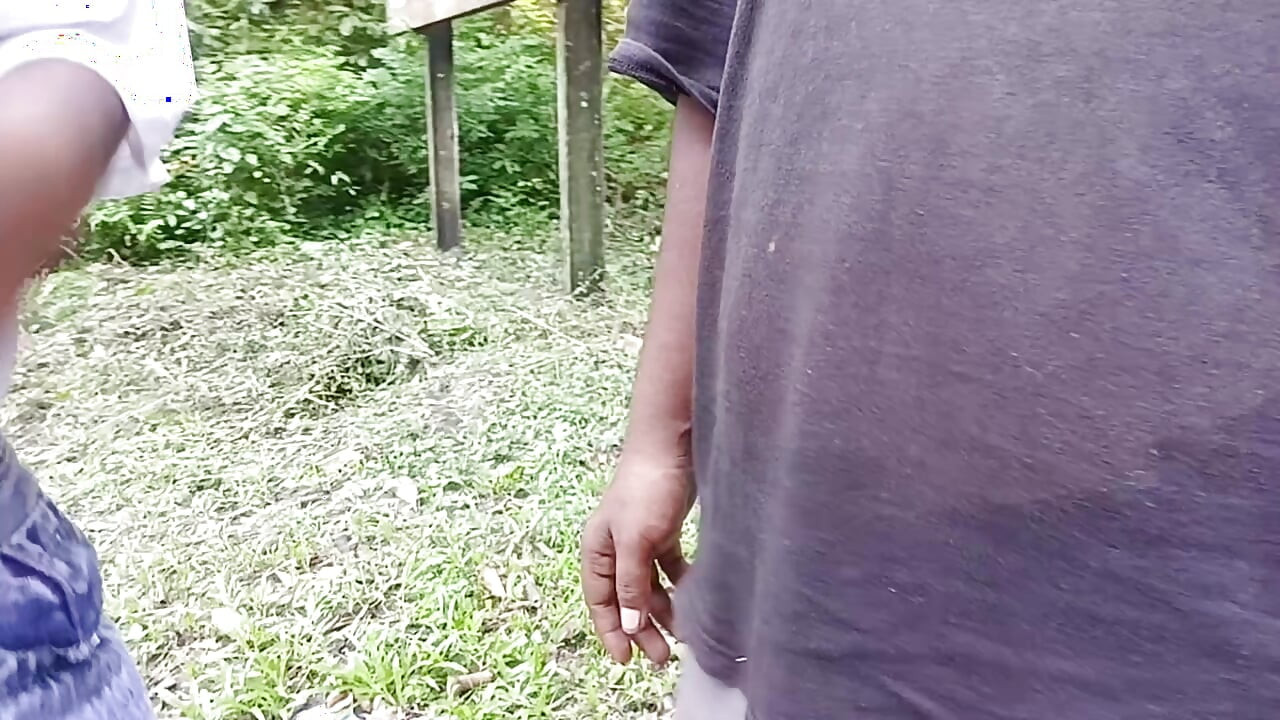 Video seksi desa India pembicaraan hindi buatan rumah