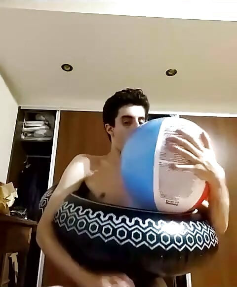 Watch Me Blowing up Inflatables and Playing with Them Until I Cum on Stream