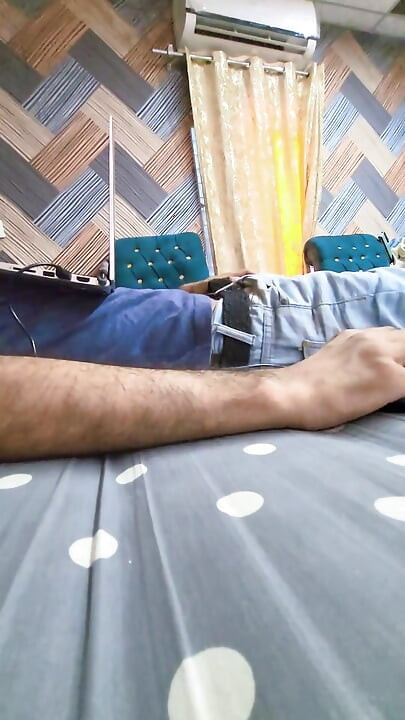 Jerking off Pakistani Boy Masturbate