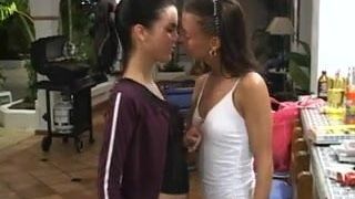 Nella Amy Lee Kissing